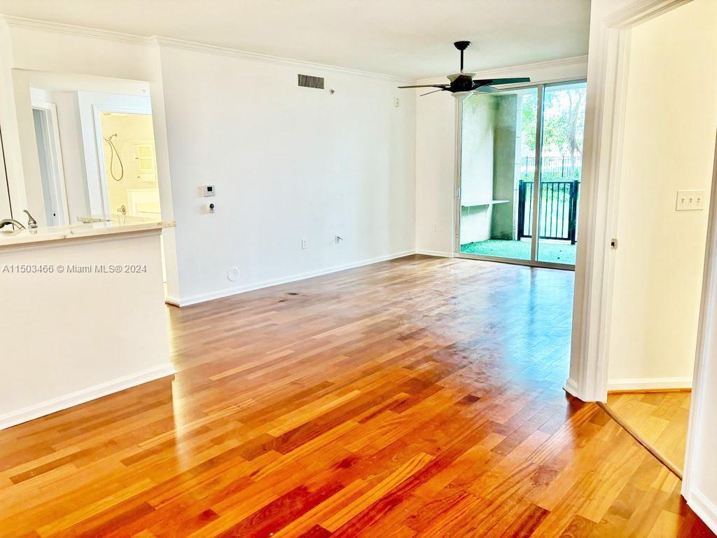 17145 N Bay Rd # 4105