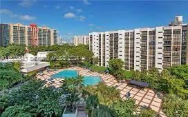 17011 N Bay Rd # 805