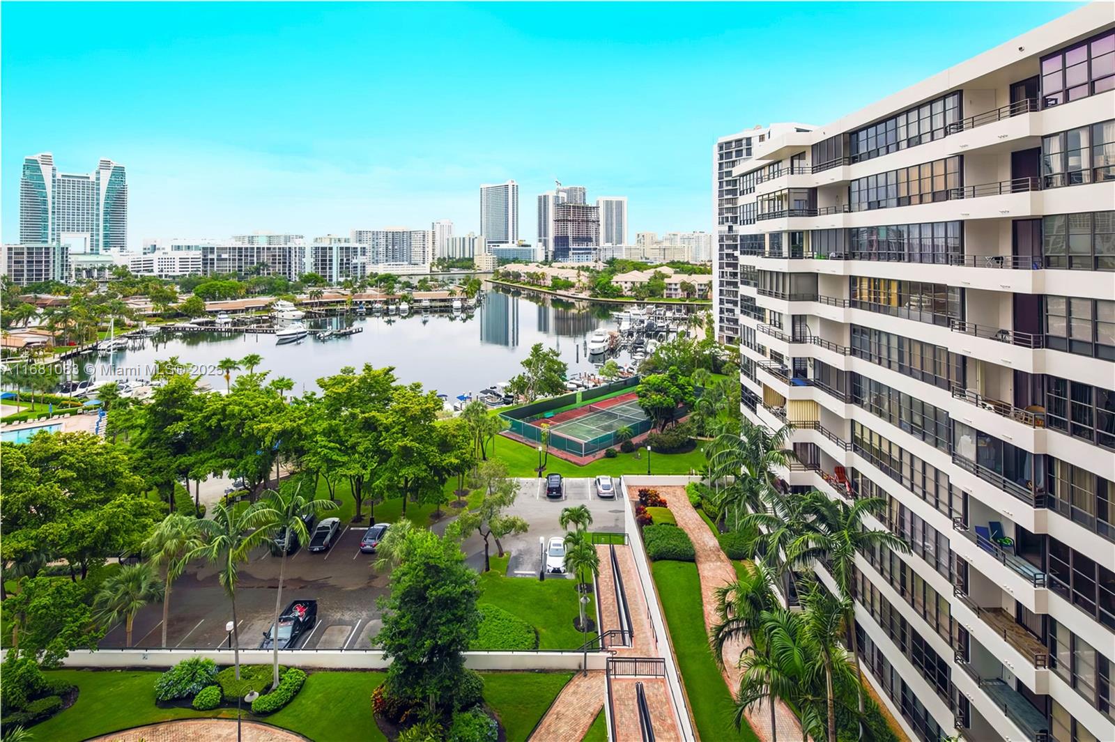 500 Three Islands Blvd # 116
