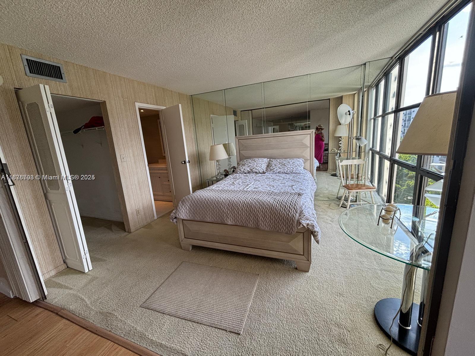 17011 N Bay Rd # 805
