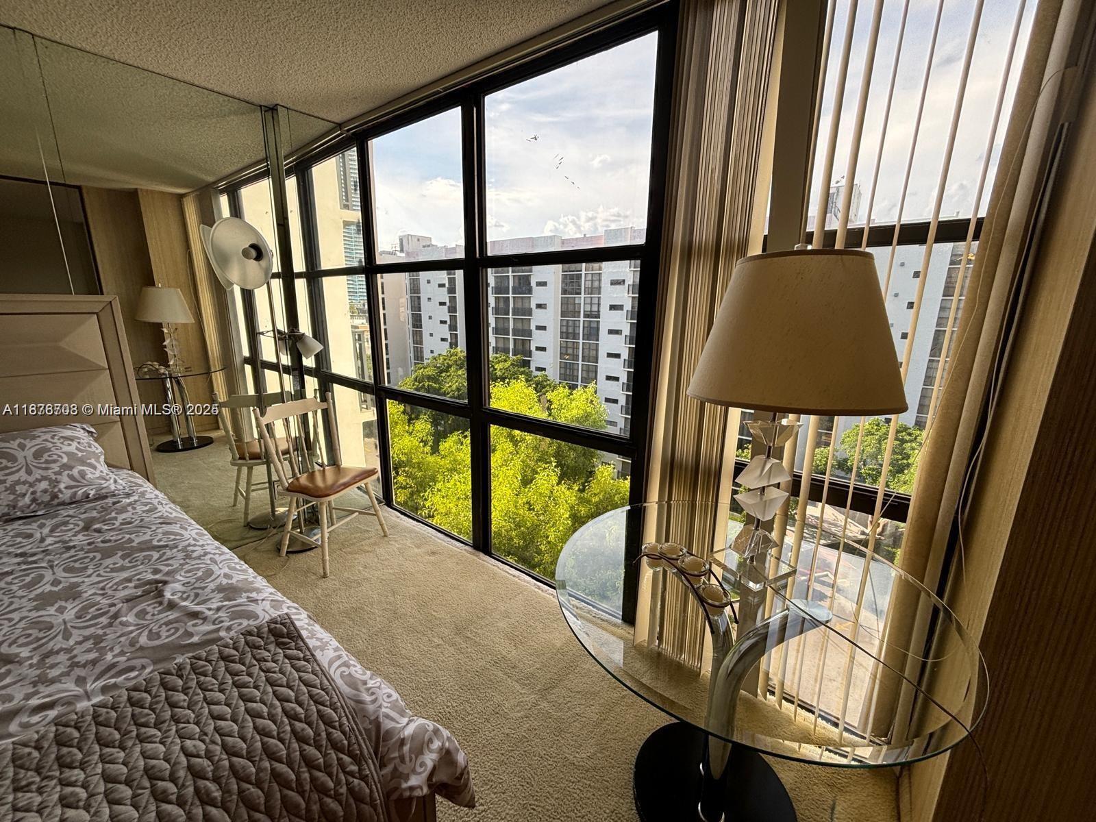 17011 N Bay Rd # 805