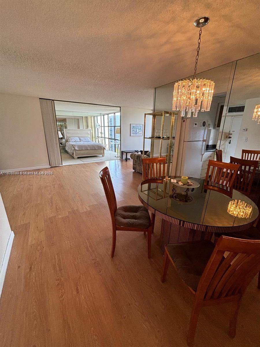 17011 N Bay Rd # 805