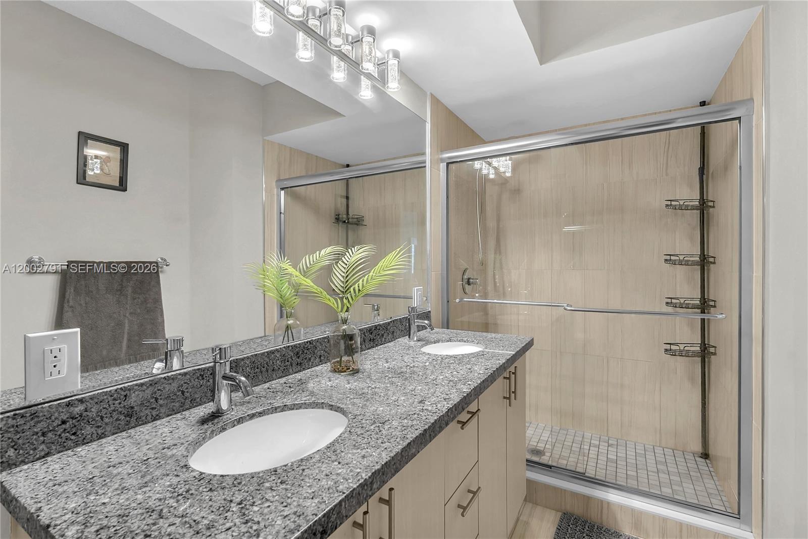 17125 N Bay Rd # 3204