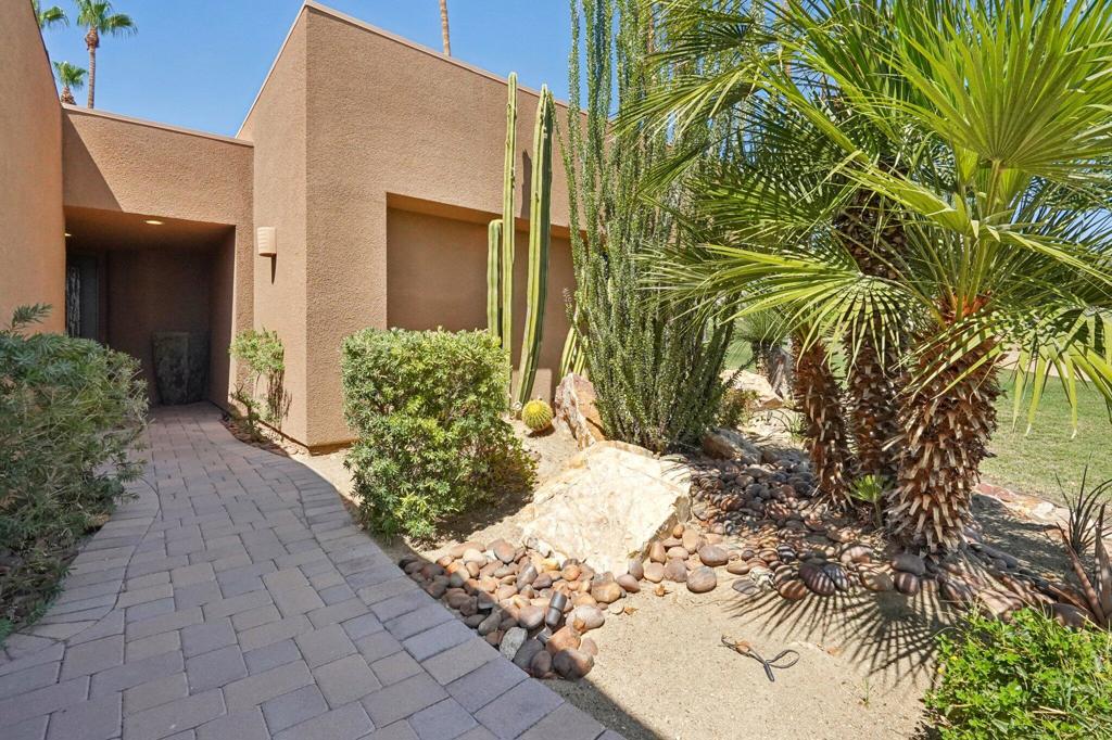 73457 Irontree Drive