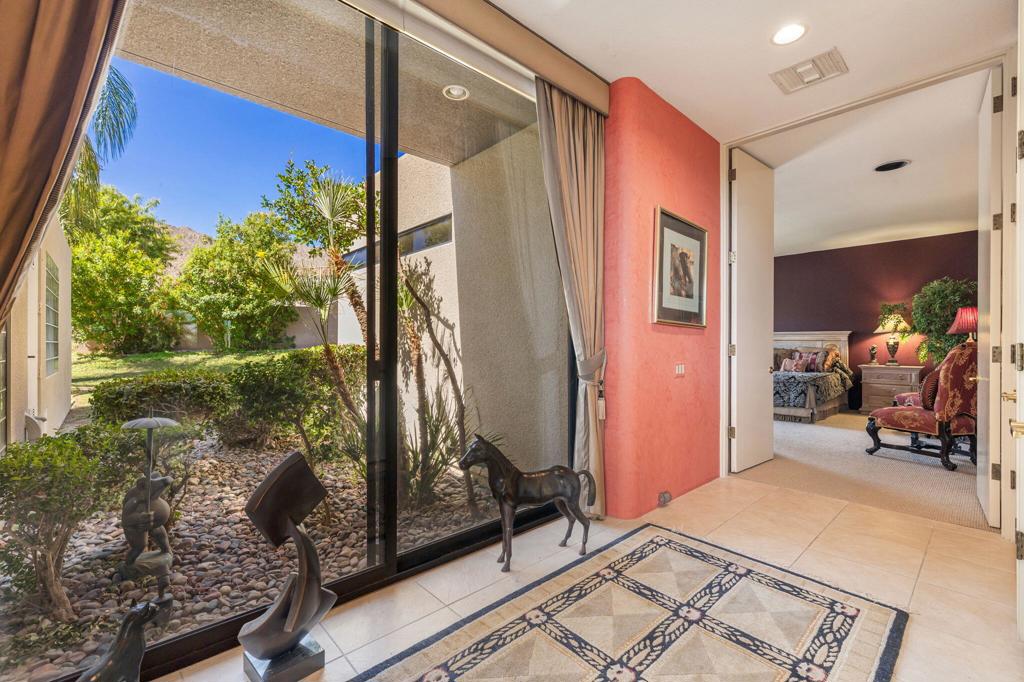 73497 Mariposa Dr