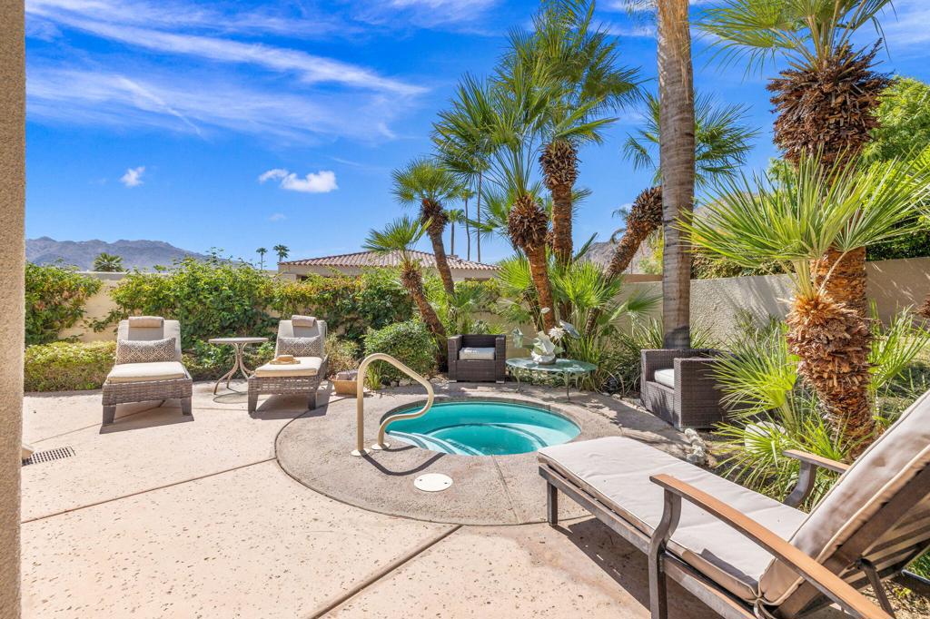 73497 Mariposa Dr