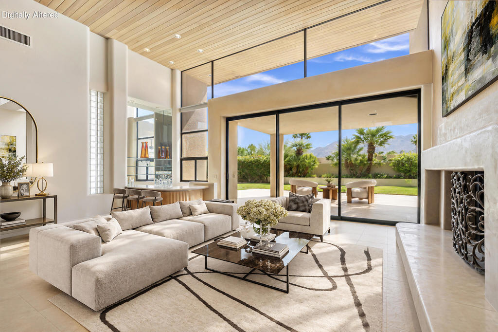 73497 Mariposa Dr
