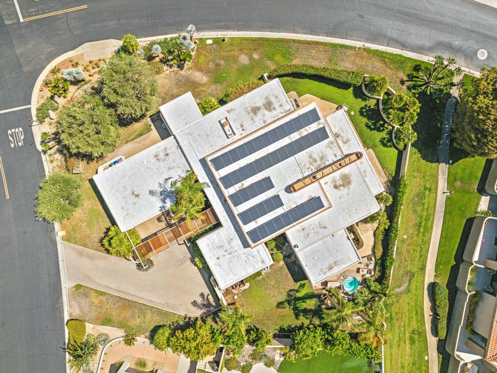 73497 Mariposa Dr
