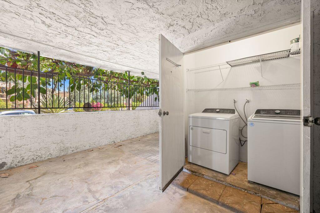 5301 E Waverly S 145