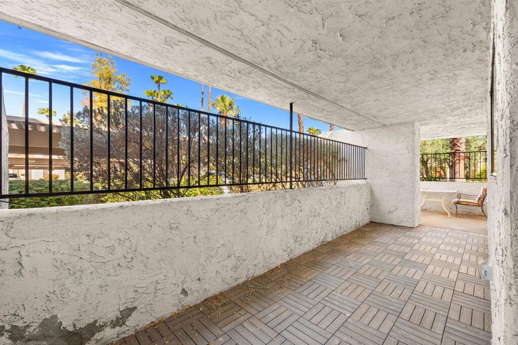 5301 E Waverly S 145