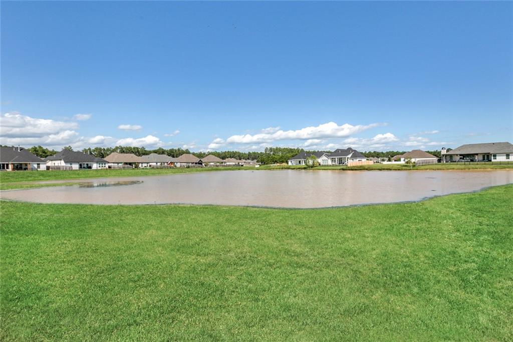 7043 BALD EAGLE Circle