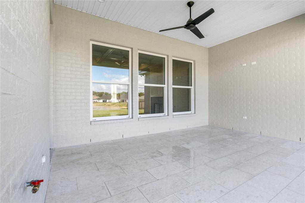 7043 BALD EAGLE Circle
