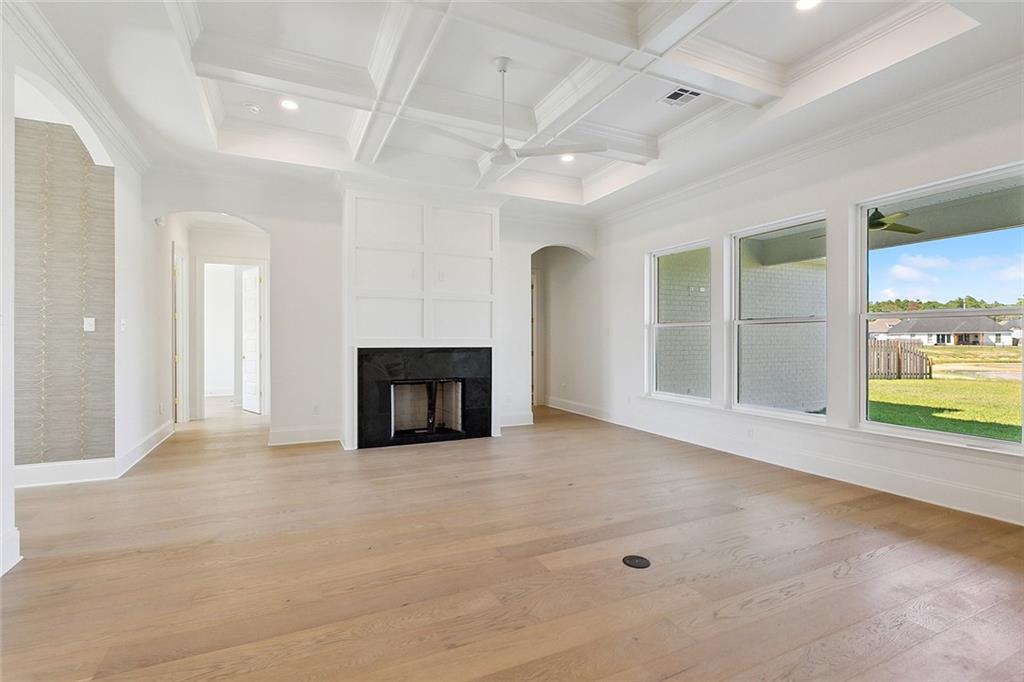 7043 BALD EAGLE Circle