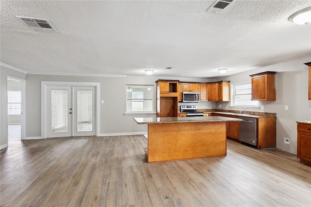 2524 COLORADO Drive