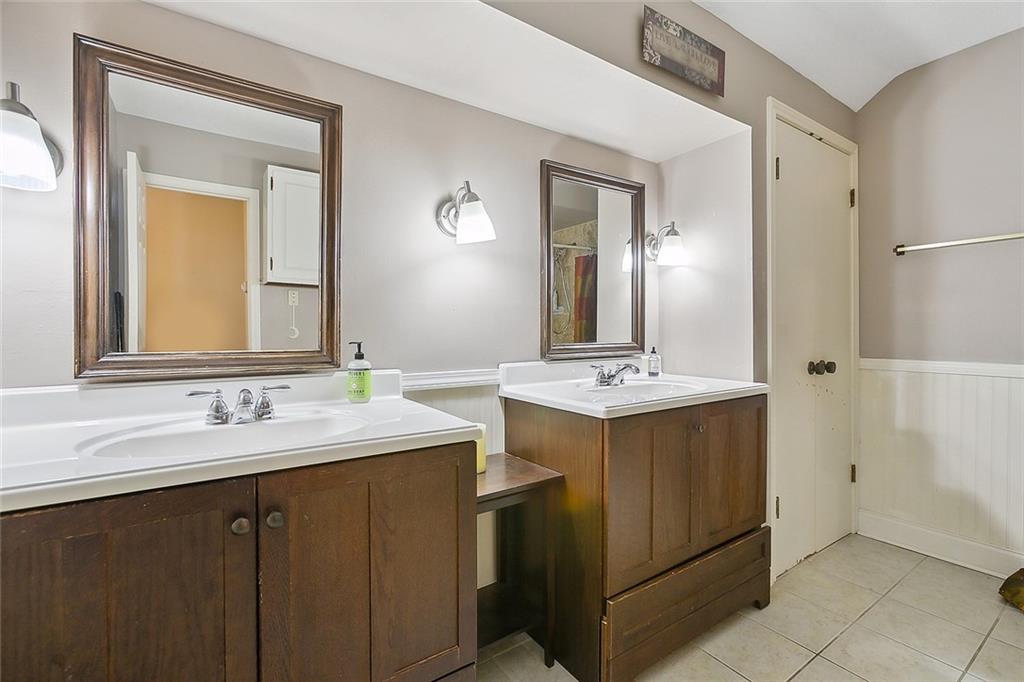 4521 TAFT Park
