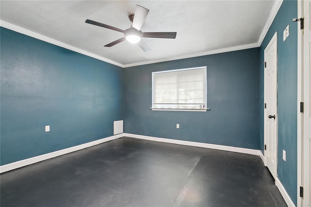 4521 TAFT Park
