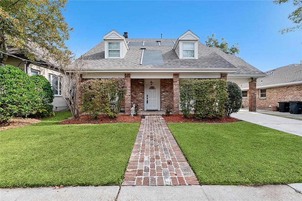 4521 TAFT Park