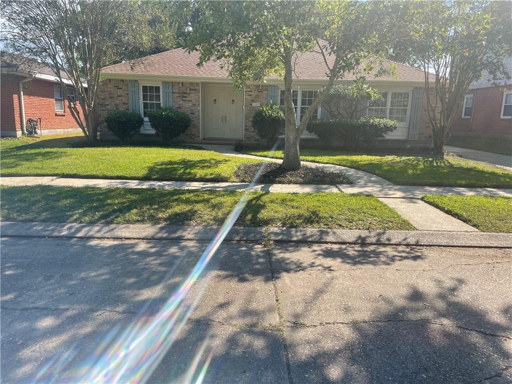 2705 SELLS Street
