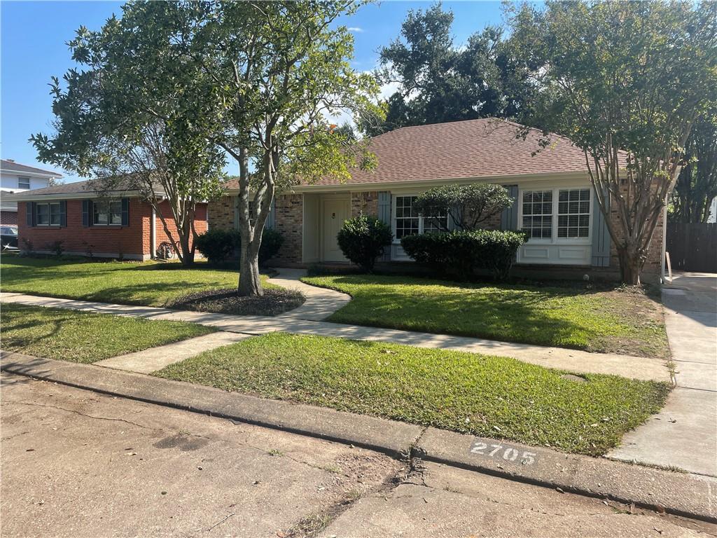 2705 SELLS Street