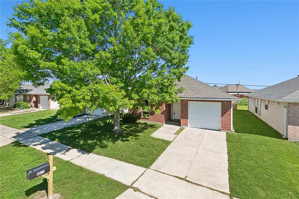 6812 SAYRES Drive