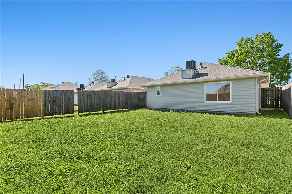 6812 SAYRES Drive