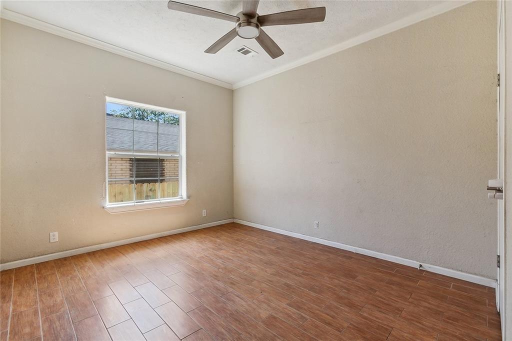 2804 LAKE VILLA Drive
