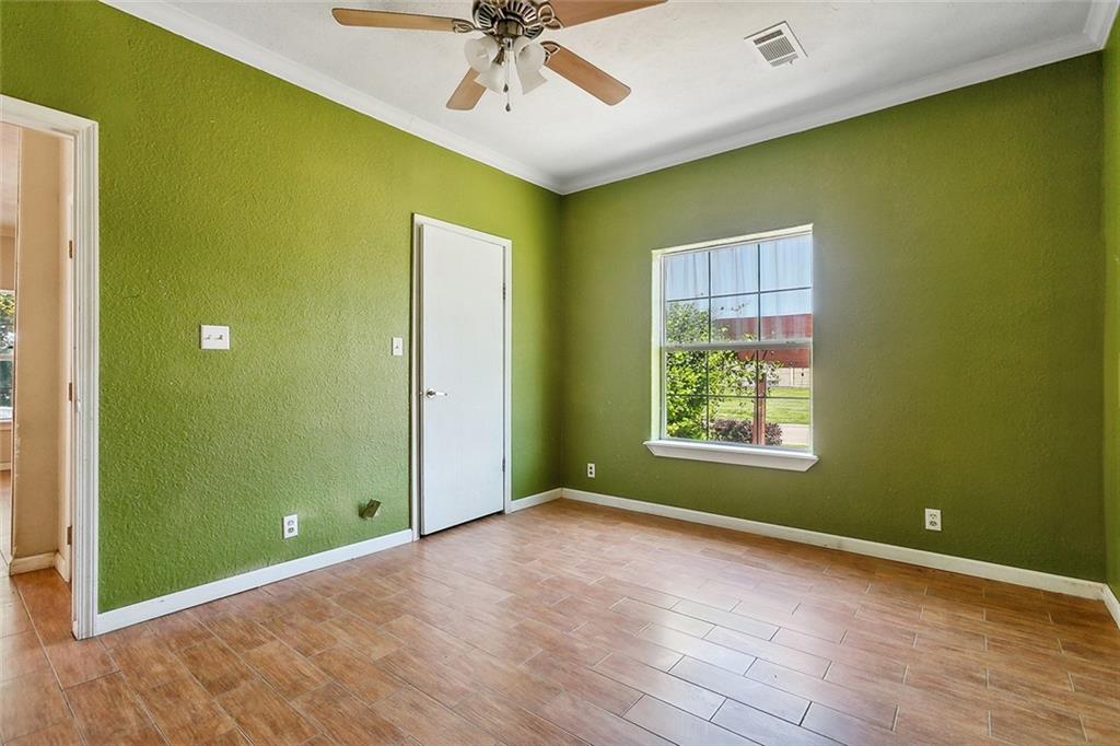 2804 LAKE VILLA Drive