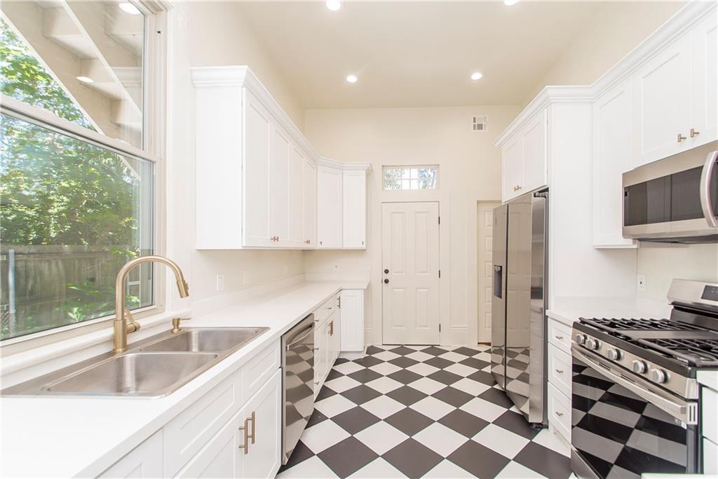 620 AUDUBON Street