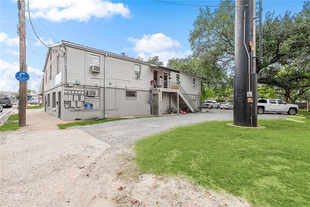 2819 JEFFERSON Highway 1