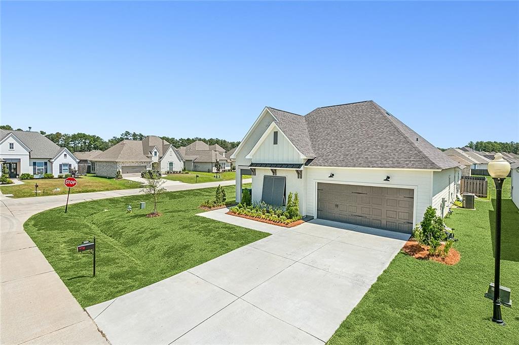 7005 BALD EAGLE Circle