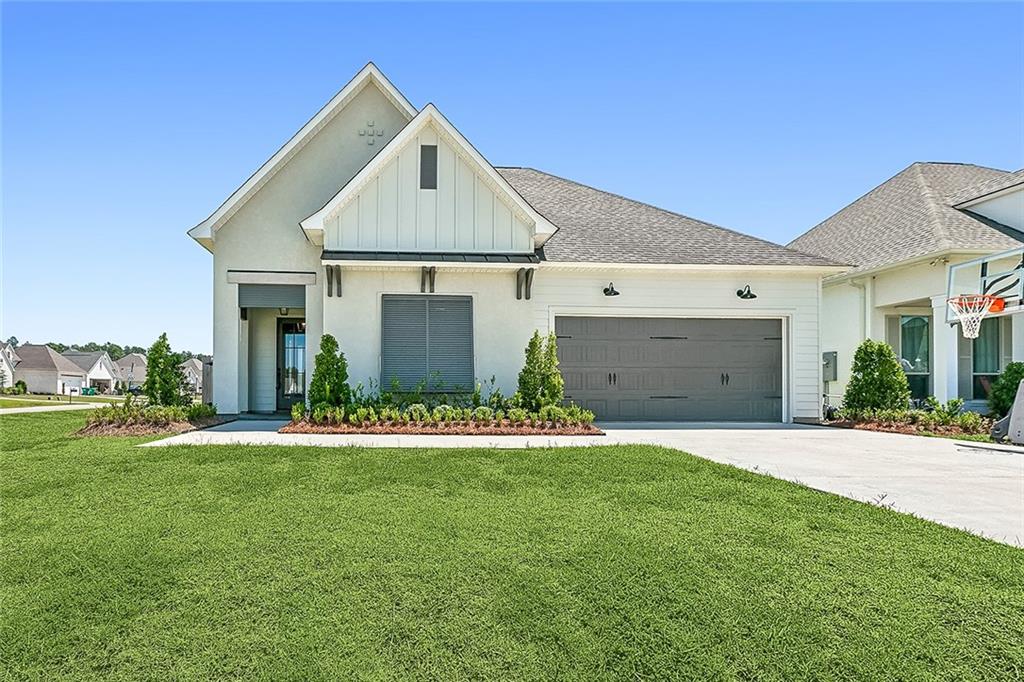7005 BALD EAGLE Circle