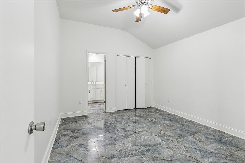 113 HONEYSUCKLE Lane