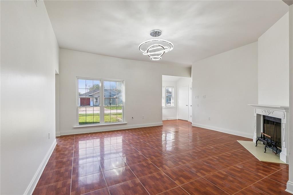 113 HONEYSUCKLE Lane