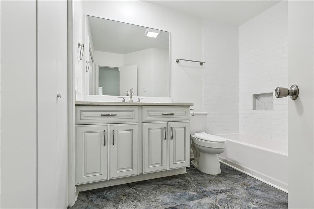 113 HONEYSUCKLE Lane