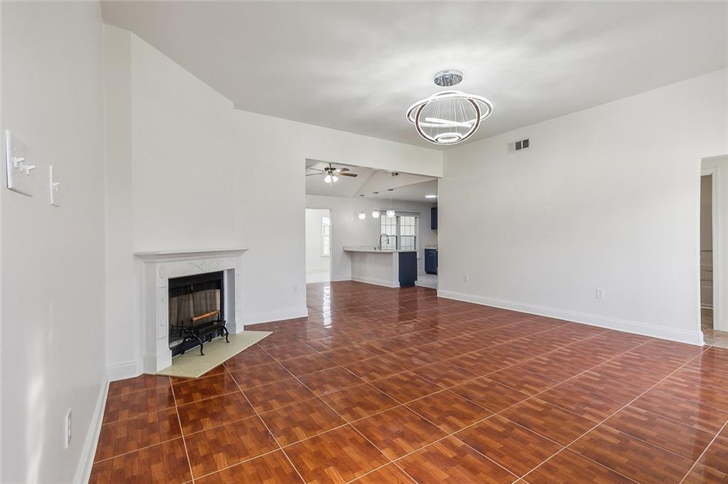 113 HONEYSUCKLE Lane