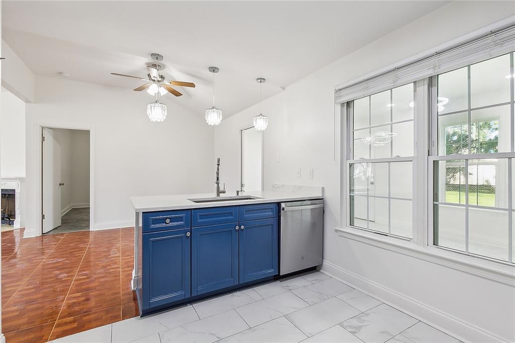 113 HONEYSUCKLE Lane