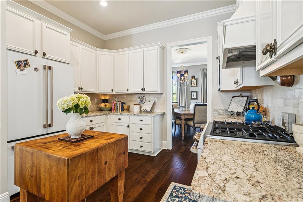 114 PINE CREEK Drive