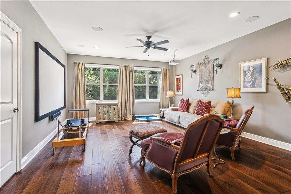 114 PINE CREEK Drive