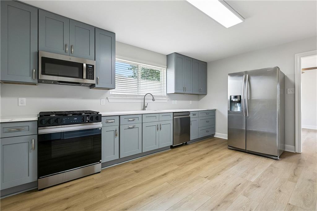 433 GREENMOUNT Drive