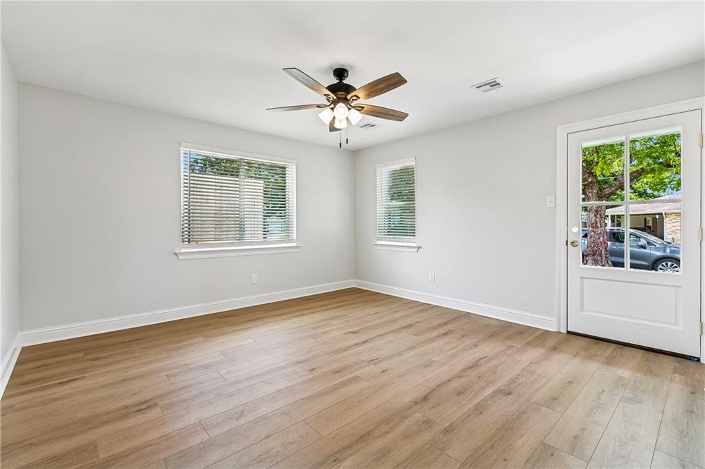 433 GREENMOUNT Drive