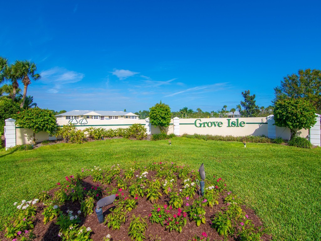 434 Grove Isle Circle 434