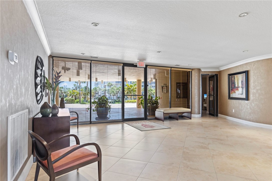 4600 Highway A1a 206