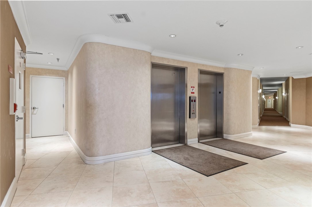 4600 Highway A1a 206