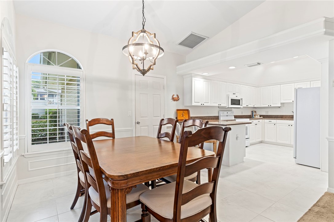 750 Timber Ridge Trail SW