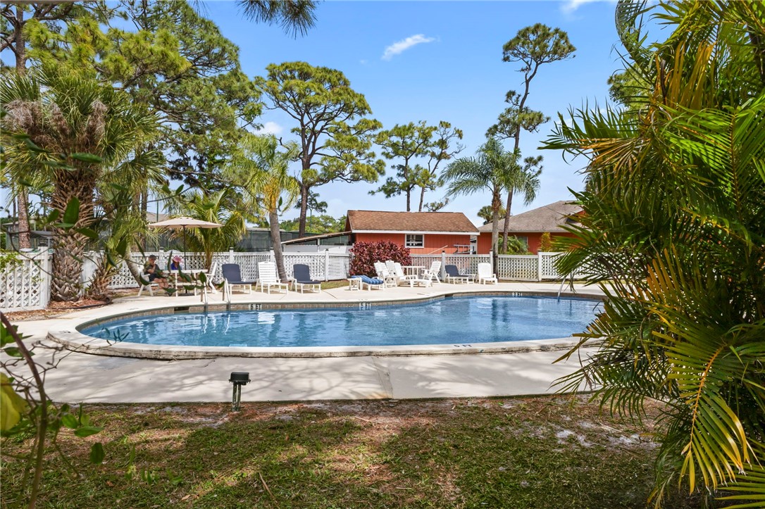 750 Timber Ridge Trail SW