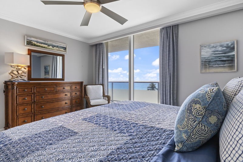 3554 Ocean Drive 403S