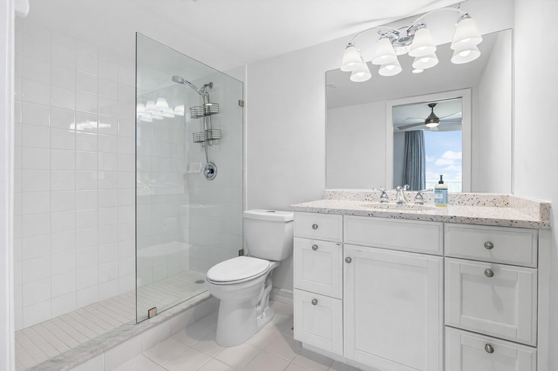 3554 Ocean Drive 403S