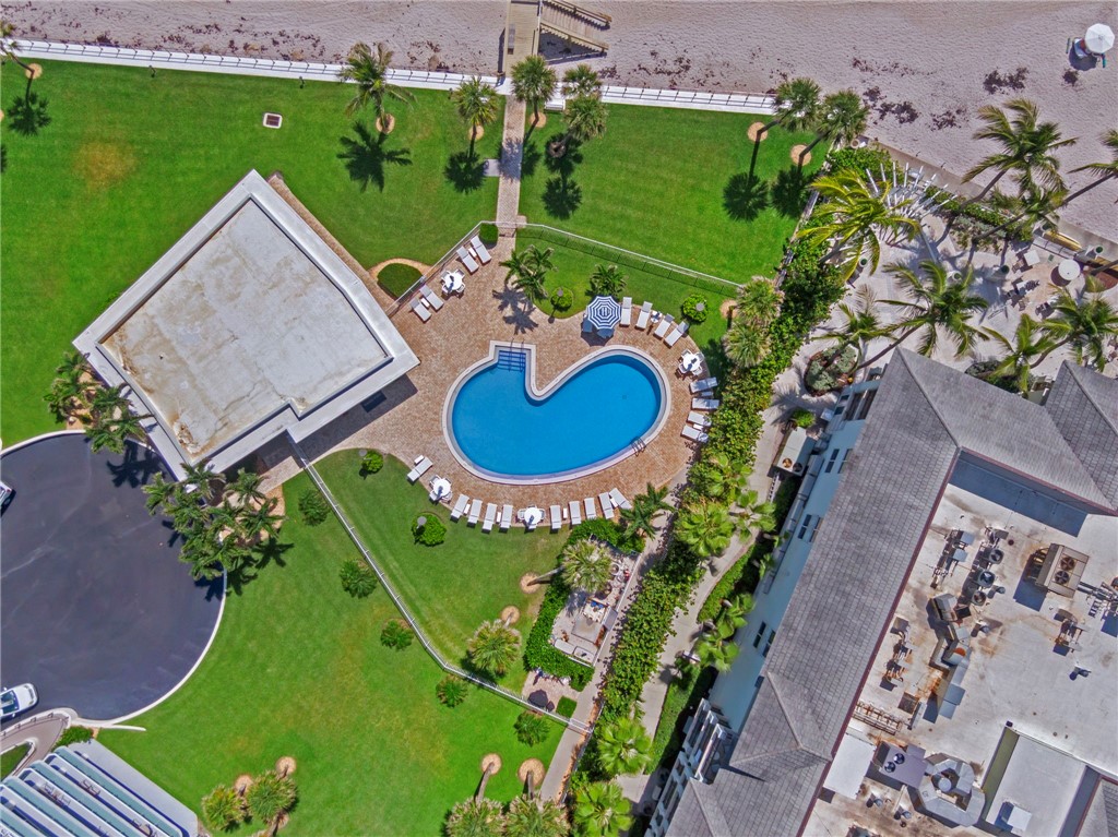 3554 Ocean Drive 403S