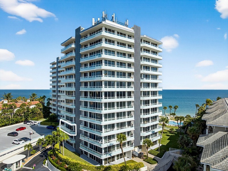3554 Ocean Drive 302S