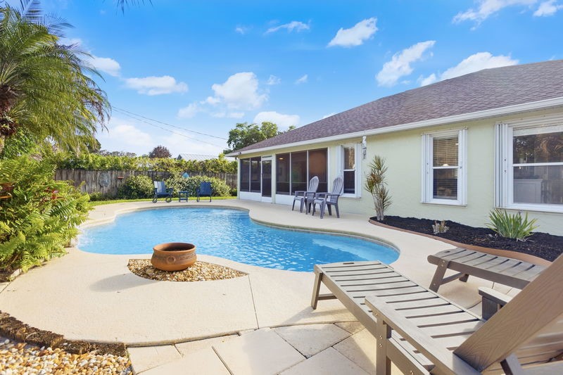 1746 Highland Drive SW